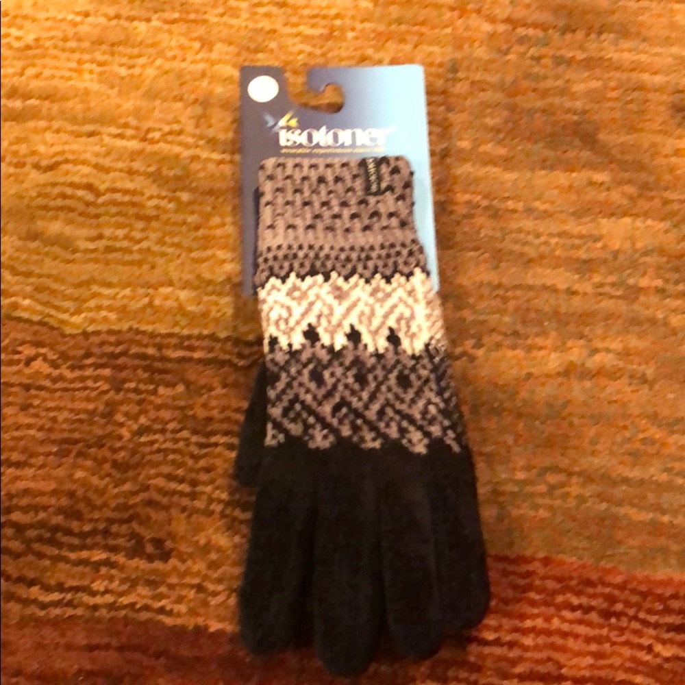 New Women’s Isotoner Gloves